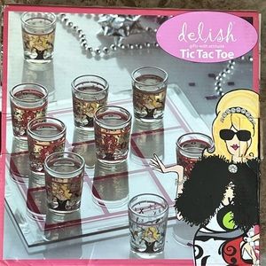 Delish Tic Tac Toe shot glass game new